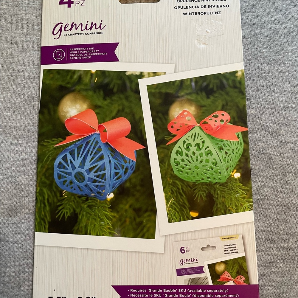 Gemini Christmas Paper Craft Die